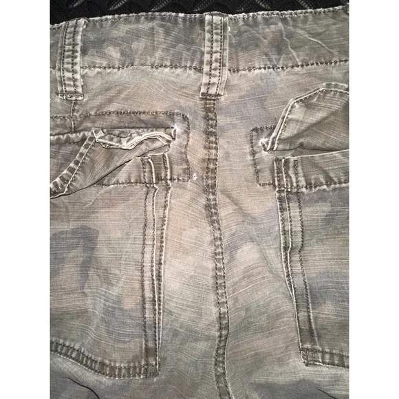 Urban Pipeline Mens Camo Cargo Pants 32x32 Green Brown Distressed Cotton Y2K - Picture 11 of 11